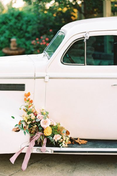 Ideas for the Perfect Wedding Day Getaway Car